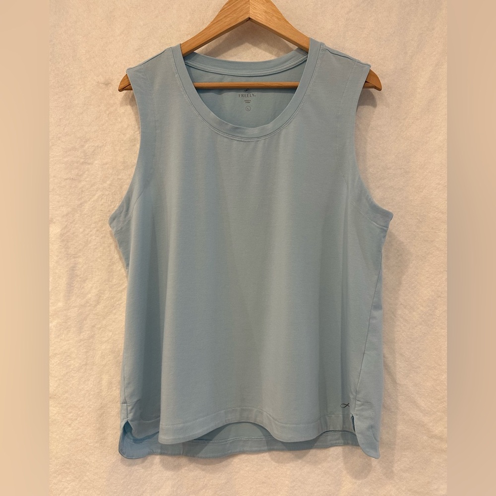 Freely Women's Tank NWOT Light Blue NWOT